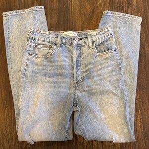 Denim Forum The Arlo High Rise Straight- Like New